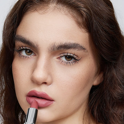 Fantasé Essence Matte Lipstick