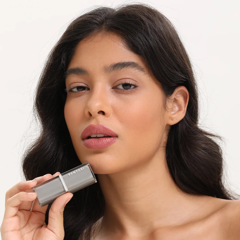 Fantasé Essence Matte Lipstick