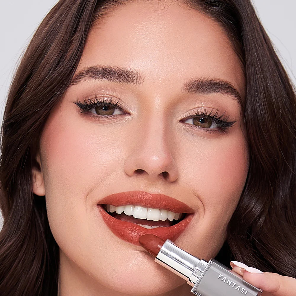 Fantasé Essence Matte Lipstick