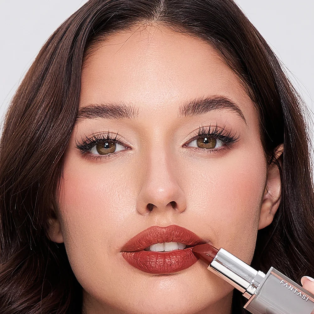 Fantasé Essence Matte Lipstick